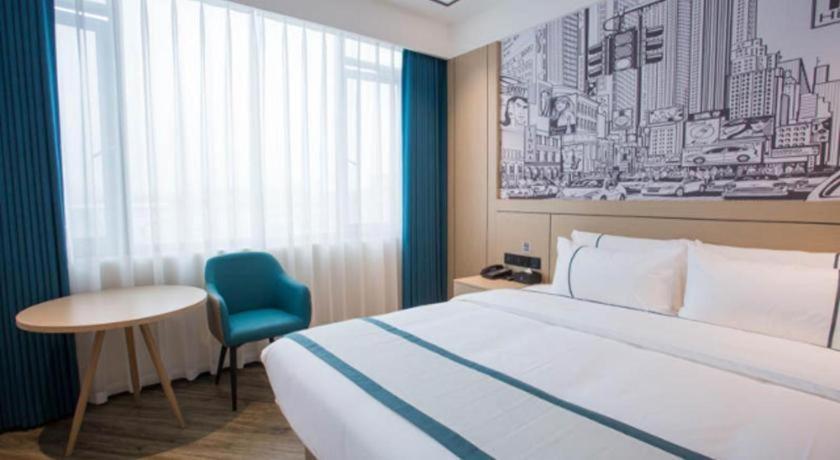 City Comfort Inn Luzhou Jiangyang District Wancheng International Exterior photo